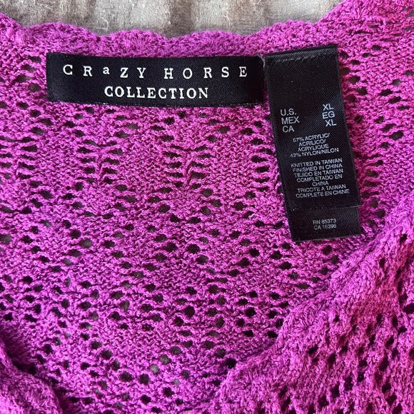 Feminine Y2K Pink Crochet Short Sleeve Cardigan - Picture 3 of 9